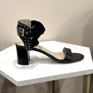 🔥Adrienne Vittadini Black Strappy Women's Sandals🔥